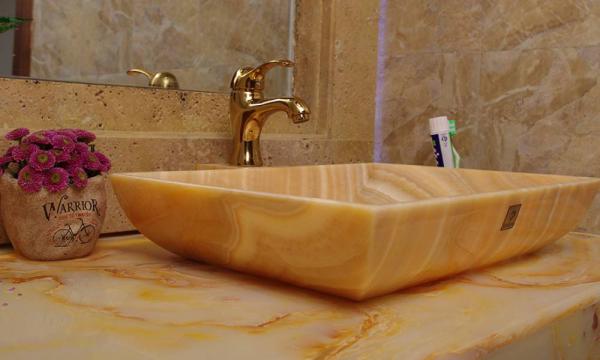 مزایای روشویی سنگی را بنویسید